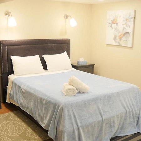 Richview Gardens Apartment Toronto Zewnętrze zdjęcie